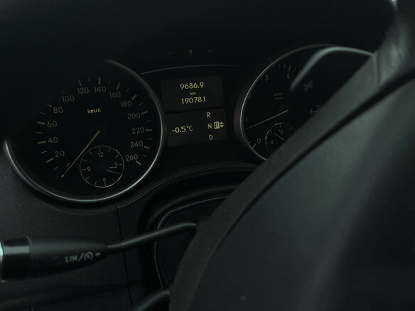 2009 Mercedes-Benz M-Класс 350 II (W164) Рестайлинг, чёрный, 1870000 рублей