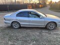 2002 Mitsubishi Galant VIII Рестайлинг, серебристый, 220000 рублей - вид 1