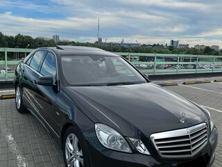 2009 Mercedes-Benz E-Класс 350 IV (W212, S212, C207), чёрный, 1637000 рублей, вид 3