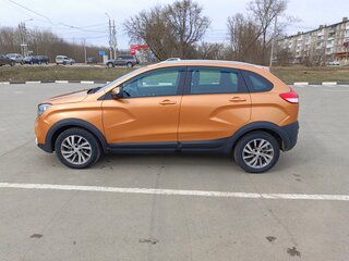 2021 Lada (ВАЗ) XRAY Cross I, оранжевый, 1580000 рублей, вид 4