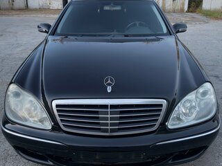 2000 Mercedes-Benz S-Класс 320 Long IV (W220), чёрный, 900000 рублей, вид 4