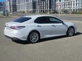 2019 Toyota Camry VIII (XV70), белый, 3750000 рублей - вид 5