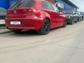 2011 BMW 1 серии 116i I (E81/E82/E87/E88) Рестайлинг, красный, 850000 рублей, вид 4