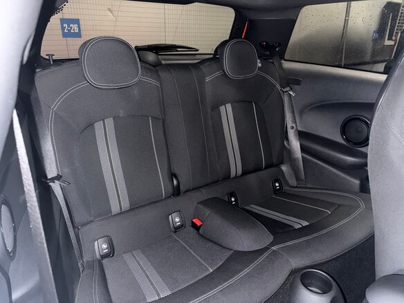 2020 Mini Hatch JCW III (F55/F56) Рестайлинг, оранжевый, 3100000 рублей - вид 13