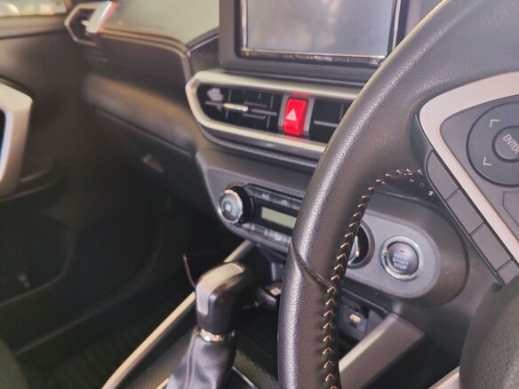 2020 Toyota Raize I, жёлтый, 1610000 рублей - вид 11