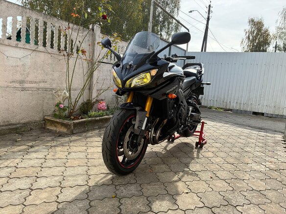 2010 Yamaha FZ8, чёрный, 580000 рублей - вид 2