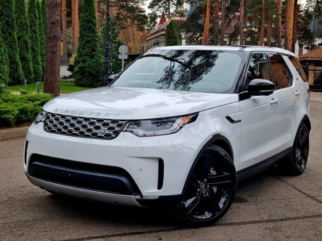 2025 Land Rover Discovery P300 V Рестайлинг, белый, 6590000 рублей, вид 1