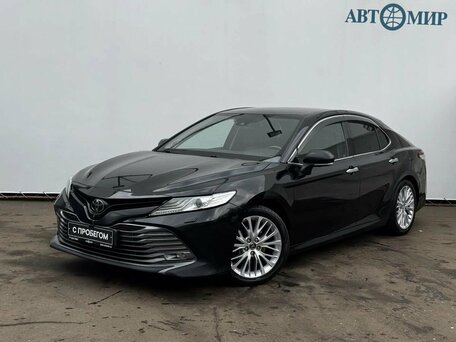 Toyota Camry VIII (XV70)