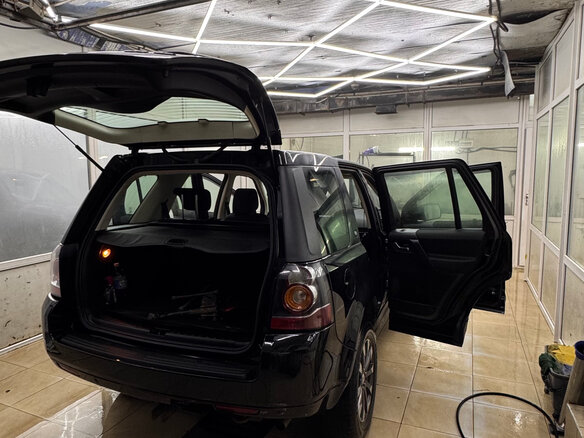 2014 Land Rover Freelander II Рестайлинг 2, чёрный, 1470000 рублей - вид 16