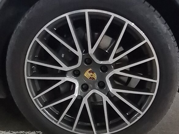 2019 Porsche Cayenne III, серый, 4900000 рублей - вид 18