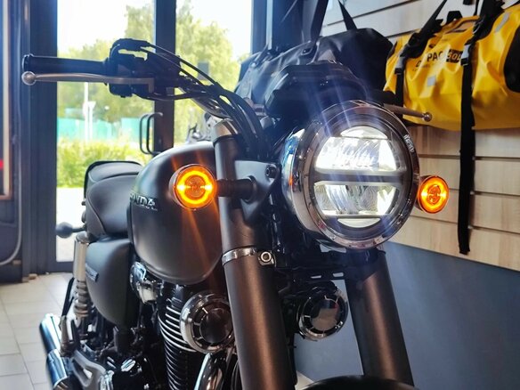 2026 Honda CB 350, серый, 599900 рублей - вид 3