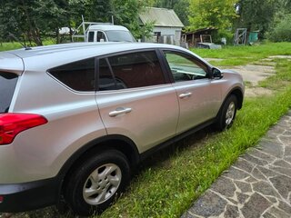 2013 Toyota RAV4 IV (XA40), серебристый, 1550000 рублей, вид 3