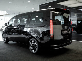 2026 Hyundai Staria I, чёрный, 10899000 рублей, вид 3