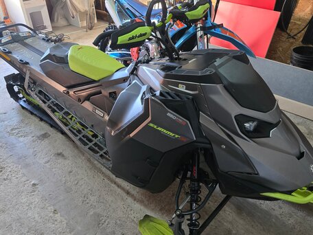 2022 BRP Ski-Doo Summit 850, зелёный, 1800000 рублей, вид 1