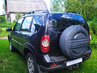 2011 Chevrolet Niva I Рестайлинг, чёрный, 395000 рублей, вид 4