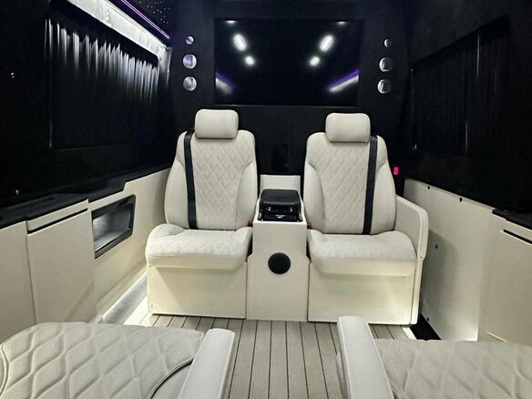 2025 Mercedes-Benz Sprinter, чёрный, 24981660 рублей - вид 23