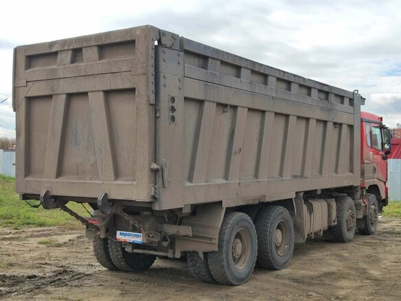 2024 Shacman (Shaanxi) SX3318, красный, 4743000 рублей - вид 2