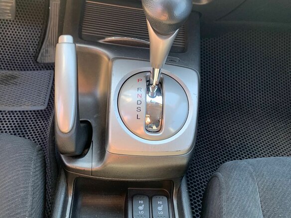 2009 Honda Civic Hybrid VIII Рестайлинг, серебристый, 675000 рублей - вид 26