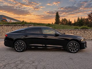 2020 Kia K5 III, чёрный, 1950000 рублей, вид 3