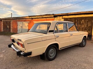 1997 Lada (ВАЗ) 2106 5-speed, чёрный, 200000 рублей, вид 5