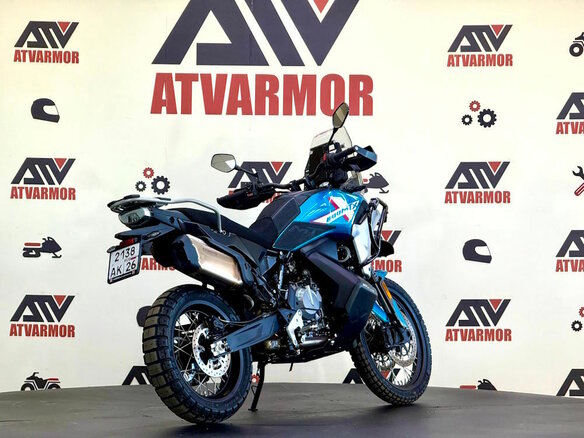 2025 CFMoto 800MT-X, синий, 849000 рублей - вид 3