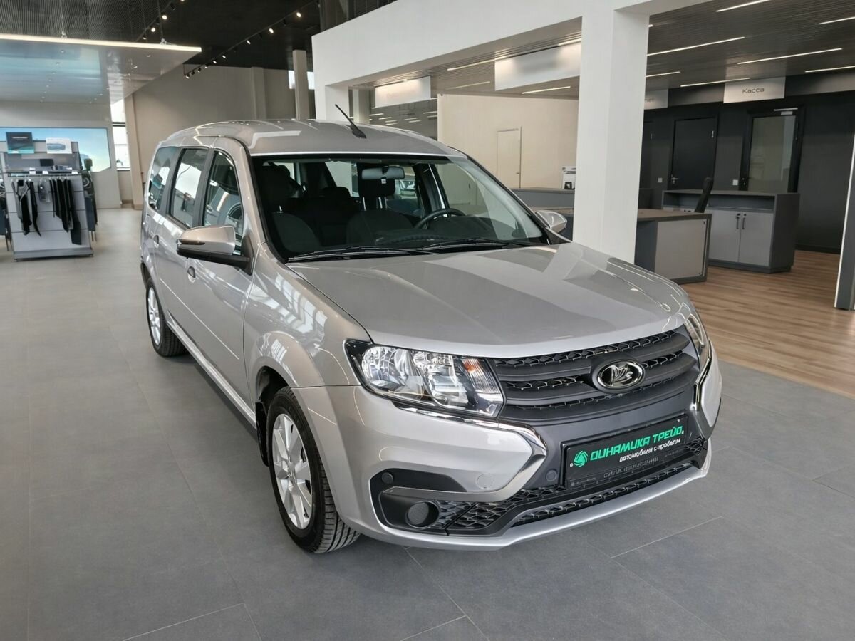 Открыть фотографии: Lada (ВАЗ) Largus I Рестайлинг