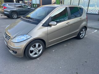 2008 Mercedes-Benz A-Класс 200 II (W169), золотистый, 600000 рублей, вид 1
