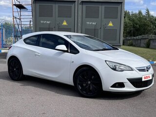 2014 Opel Astra GTC J Рестайлинг, белый, 745000 рублей, вид 4