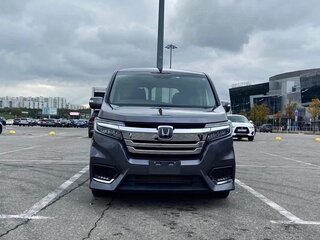 2021 Honda Stepwgn Spada V Рестайлинг, серый, 1900000 рублей, вид 4