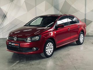 2013 Volkswagen Polo V, красный, 750000 рублей, вид 1
