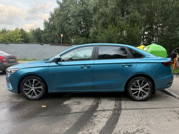 2023 Geely Emgrand II, синий - вид 4