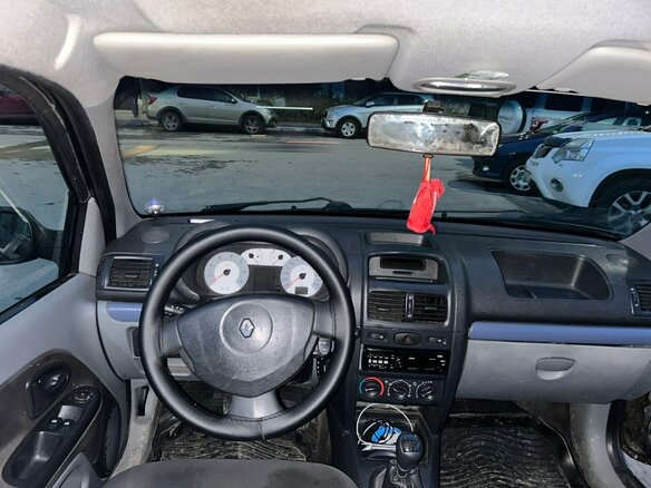 2007 Renault Symbol I Рестайлинг 2, чёрный, 195000 рублей - вид 16