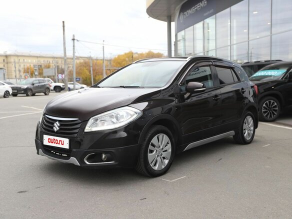 2013 Suzuki SX4 II (S-Cross), коричневый, 880000 рублей - вид 1
