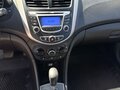 2013 Hyundai Solaris I, серебристый, 740000 рублей - вид 6