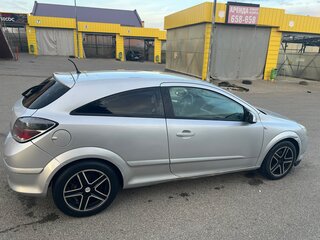 2008 Opel Astra GTC H Рестайлинг, серебристый, 350000 рублей, вид 4
