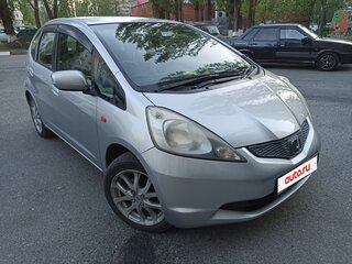 2010 Honda Fit II, серебристый, 715000 рублей, вид 2
