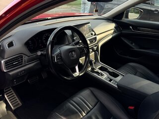 2020 Honda Accord X Рестайлинг, красный, 2150000 рублей, вид 5