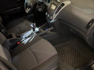 2011 Kia Ceed I Рестайлинг, серый, 860000 рублей, вид 5