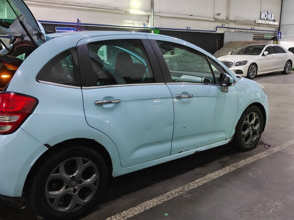 2010 Citroen C3 II, голубой, 500000 рублей - вид 12