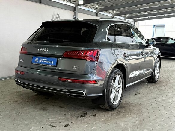 2017 Audi Q5 II (FY), серый - вид 4