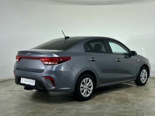 2019 Kia Rio IV, серый, 1240000 рублей, вид 4