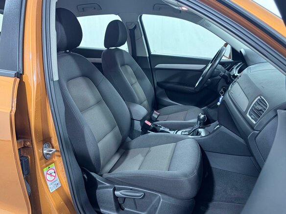 2012 Audi Q3 I (8U), оранжевый, 1657000 рублей - вид 2