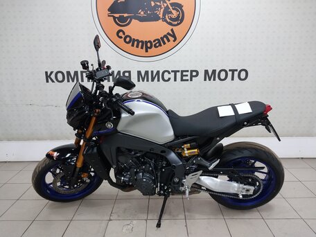 2023 Yamaha MT-09 (FZ-09), синий, 1125000 рублей, вид 2