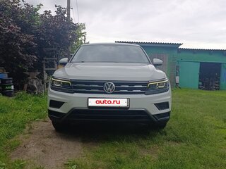 2019 Volkswagen Tiguan Allspace II, белый, 2650000 рублей, вид 2
