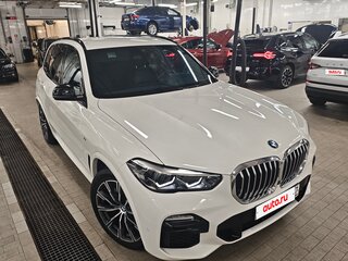 2020 BMW X5 25d IV (G05/G18), белый, 5100000 рублей, вид 2