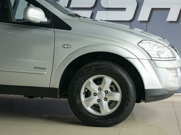 2012 SsangYong Kyron 6-speed I Рестайлинг, серебристый - вид 7