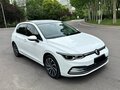 2022 Volkswagen Golf VIII, белый - вид 2