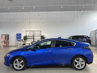2017 Chevrolet Volt II, синий, 1450000 рублей, вид 5