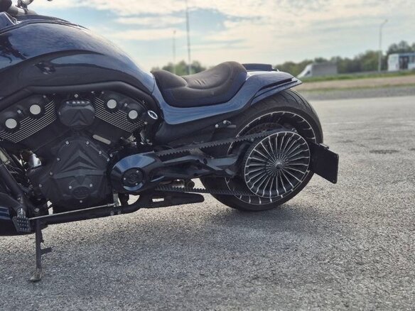 2013 Harley-Davidson Night Rod, синий, 4500000 рублей - вид 2
