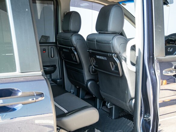 2018 Honda Stepwgn Spada V Рестайлинг, синий, 2630000 рублей - вид 12